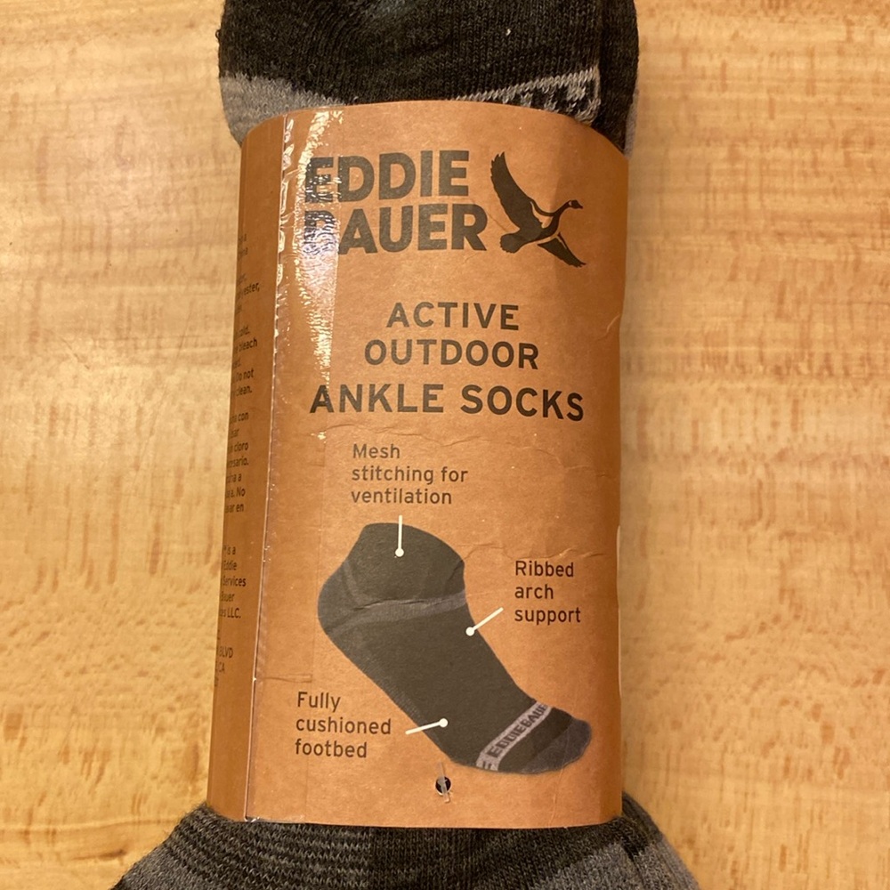 Eddie Bauer Men’s 4 pack Active Outdoor Ankle Socks, NIP